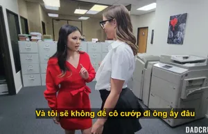 Chồng ngu ngục để Cô vợ đi cắm trại với hàng xóm