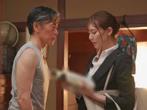 Cháu gái yêu nghiệt ở thành phố làm sugar baby về quê sinh sống