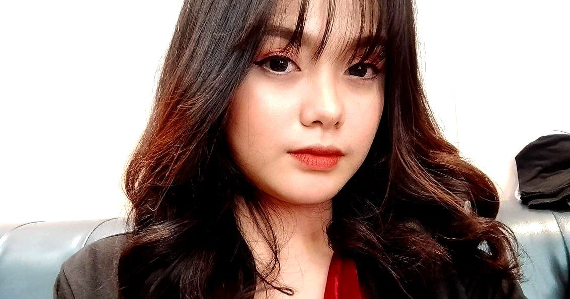 Lớn rồi nhưng vẫn được mẹ cho bú ti
